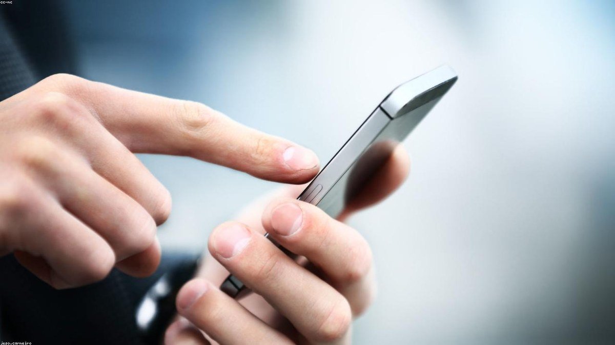 Best Privacy Settings to Change on Android in 2026 realistic image
