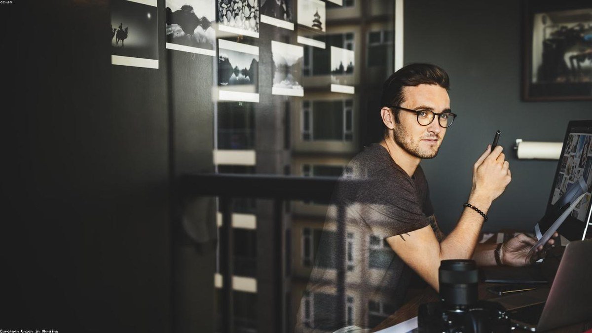 Canva Design Trends 2026: Practical Ideas for Creators realistic image
