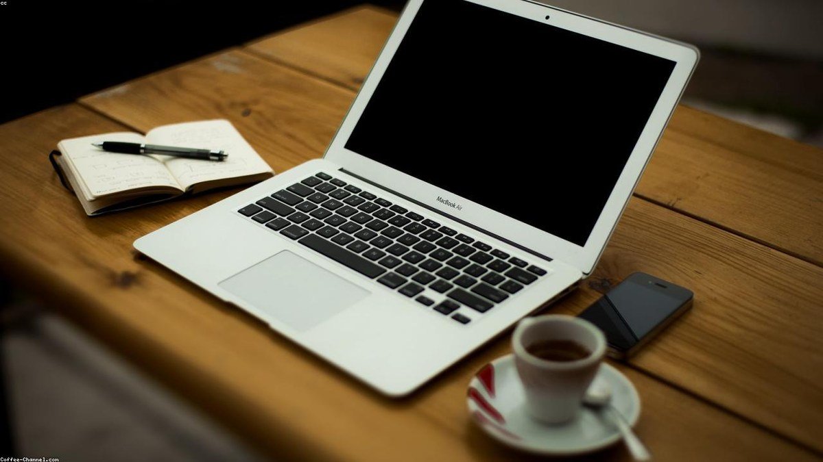SEO Content Brief Template That Helps Posts Rank Faster realistic image